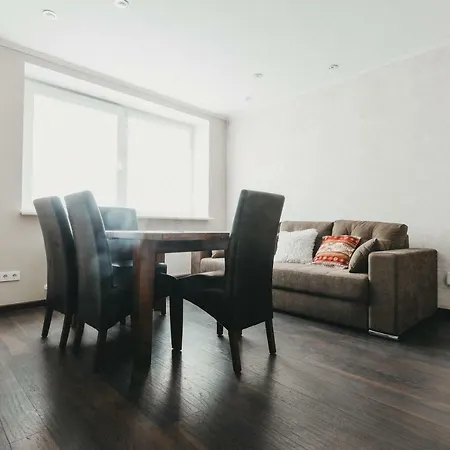 Chelsea Apartment